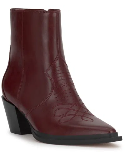 Jessica Simpson Women's Helvona Western Ankle Booties In Burgundy