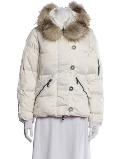Pre-owned Jet Set Fox Down Jacket In White