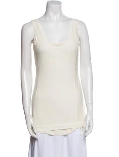 Pre-owned Jet Set Scoop Neck Sleeveless Top In Neutral