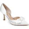 Jewel Badgley Mischka Women's Sidney Slip On Evening Bow Pumps In White