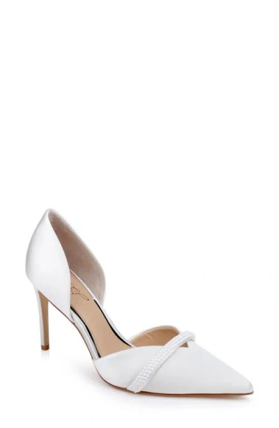 Jewel Badgley Mischka Zoey D'orsay Pump In White