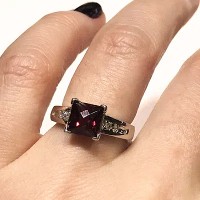 Pre-owned Jewelry By Arsa 2.35 Ctw Natural Red Square Garnet Diamond Solid 14k White Gold Engagement Ring