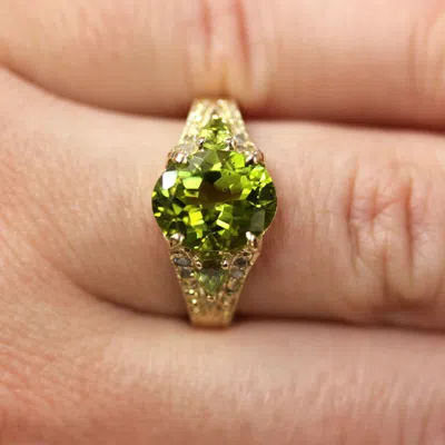 Pre-owned Jewelry By Arsa 3.6 Ctw Natural Green Peridot & Diamond Solid 14k Yellow Gold Cocktail Ring