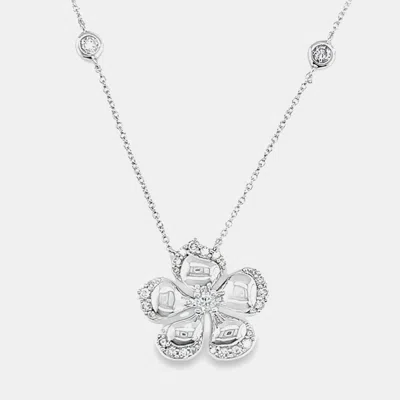 Pre-owned Jewelry Runway 14k White Gold Lucky Floral Diamond Pendant Necklace (0.40ctw)