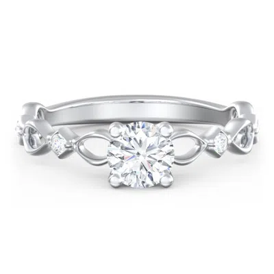 Jewlr Personalized Modern Diamond Twisted Band Ring With Accents In Metallic