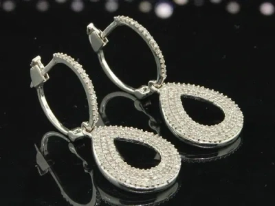 Pre-owned Jfl Diamonds & Timepieces Diamond Hoop Danglers Ladies 10k White Gold Round Teardrop Earrings 0.85 Tcw.