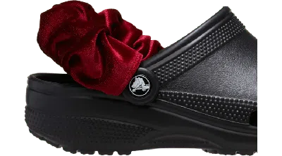 Jibbitz Velvet Backstrap Cover Scrunchie 2 Pack In Red