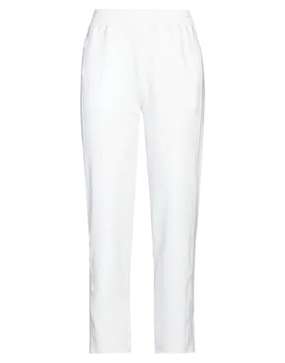 Jijil Pants In White