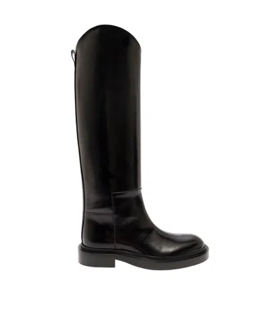 JIL SANDER JIL SANDER ASYMMETRIC ROUND-TOE BOOTS