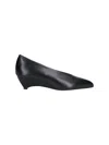 Jil Sander Arc Leather Pumps Low Wedge Heel In Black