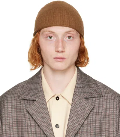 Jil Sander Brown Rolled Edge Beanie In 226 - Acorn