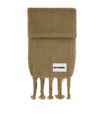 JIL SANDER JIL SANDER LOGO PATCH FRINGED SCARF