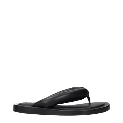 Jil Sander Leather Flip-flop Sandals In Black