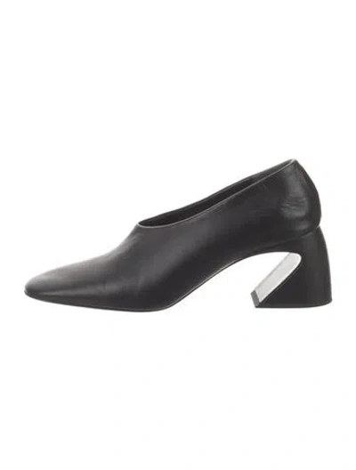 Pre-owned Jil Sander Leather Pumps In Black
