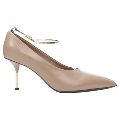 Jil Sander Nude Anklet Point Toe Pump In Sand