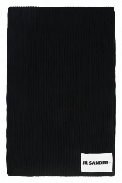 Jil Sander Ribbed Knit Wool Scarf With Contrasting Label Patch In Black