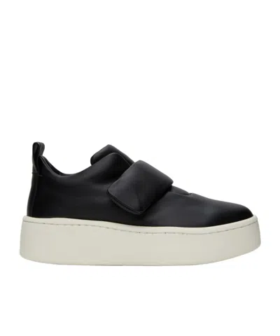 Jil Sander Round Head Hit Color Low-top Casual Sneakers In Black
