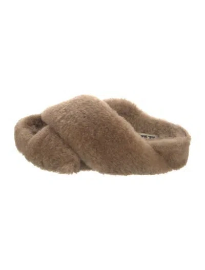 Pre-owned Jil Sander Shearling Slides In Neutral