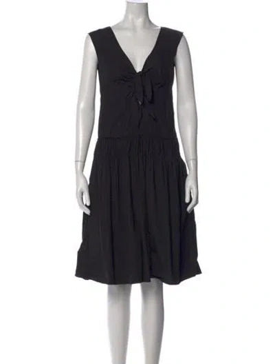 Pre-owned Jil Sander V-neck Knee-length Dress In Black