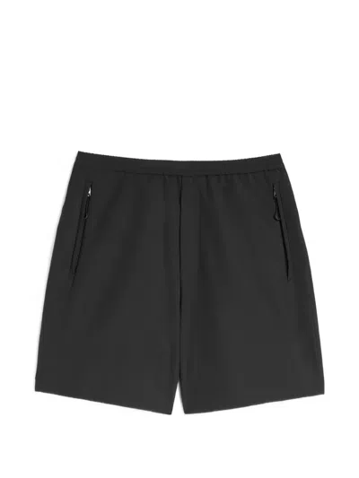 Jil Sander Water-repellent Dropped-crotch Shorts In Black