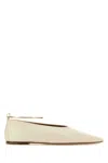 Jil Sander 芭蕾舞鞋配脚链 In Neutral