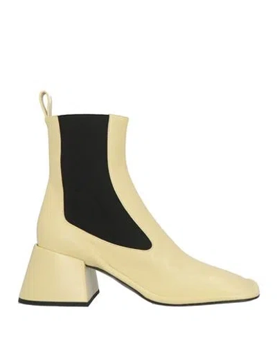 Jil Sander Woman Ankle Boots Pastel Yellow Size 6.5 Leather
