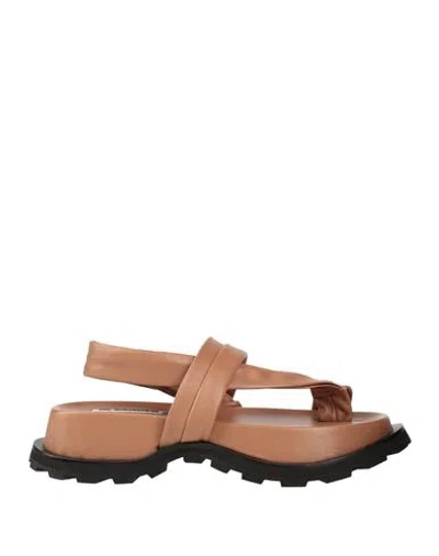 Jil Sander Woman Thong Sandal Camel Size 6 Leather In Beige