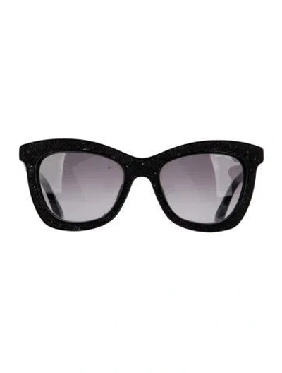 Pre-owned Jimmy Choo Cat-eye Gradient Sunglasses In Black