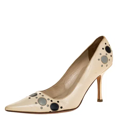 Jimmy Choo Cream Leather Circle Detail Pointed Toe Pumps In Neutral