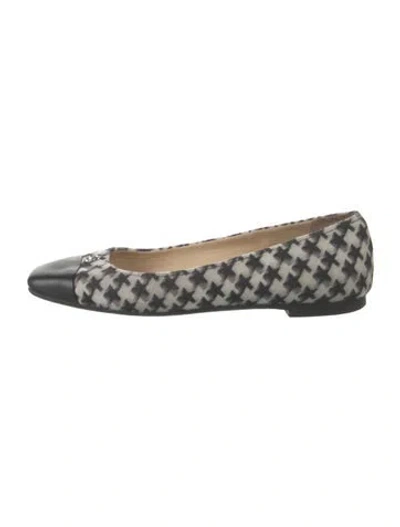 Pre-owned Jimmy Choo Houndstooth Print Ballet Flats In Black/white