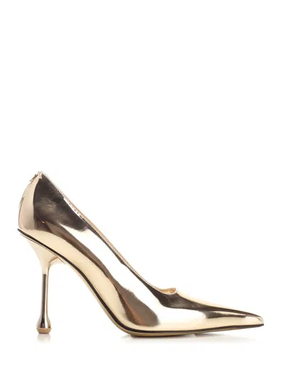 Jimmy Choo Ixia 95 Mirrored-leather Point-toe Pumps In Gold