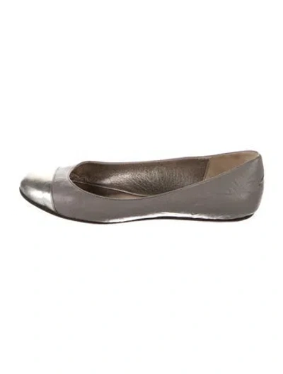 Pre-owned Jimmy Choo Leather Ballet Flats In Gray
