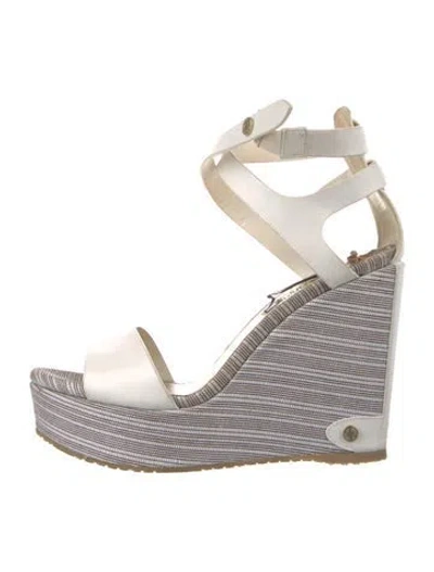 Pre-owned Jimmy Choo Leather Espadrilles In Neutral