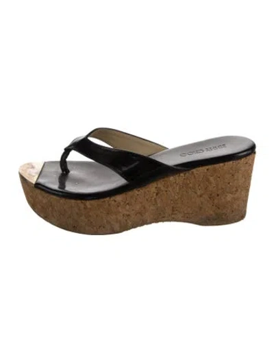 Pre-owned Jimmy Choo Patent Leather Flip Flops In Black