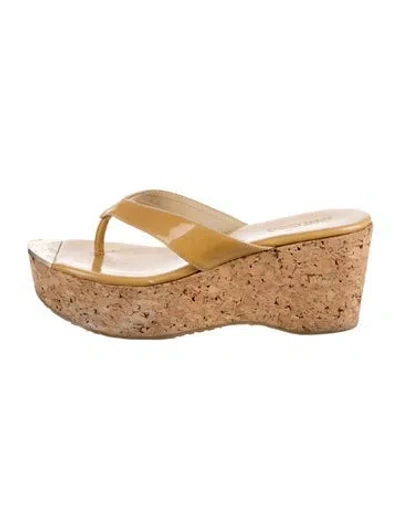 Pre-owned Jimmy Choo Patent Leather Flip Flops In Neutral