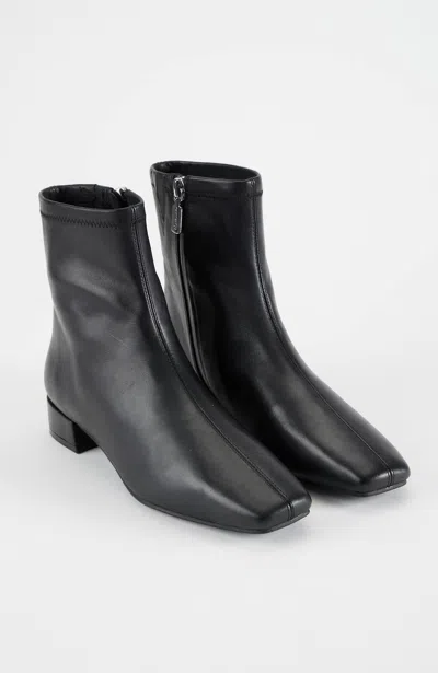 Jjill Blondo Ramon Booties In Black