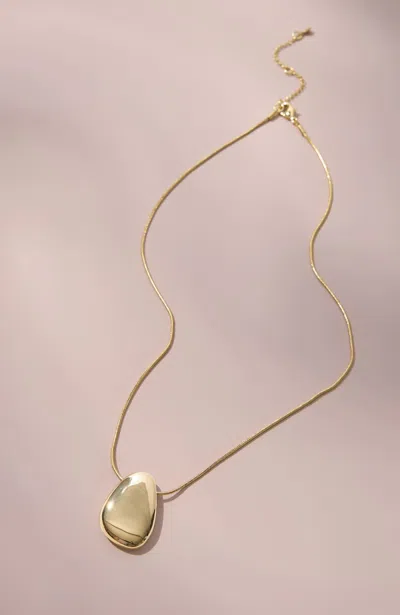 Jjill Demi-fine Sculpted Pendant Necklace In Gold