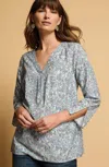 Jjill J.jill Non-iron V-neck Popover In Cream Refreshing Paisley