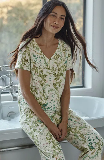 Jjill J.jill Sleep Ultrasoft V-neck Tee In Porcelain Dense Botanical