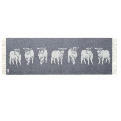 J.j.textile Grey Highland Cow Small Throw In Gray