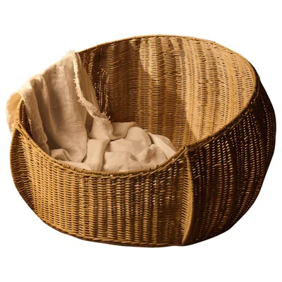 Pre-owned J'jute Pet Basket, Rattan Large By  In Brown