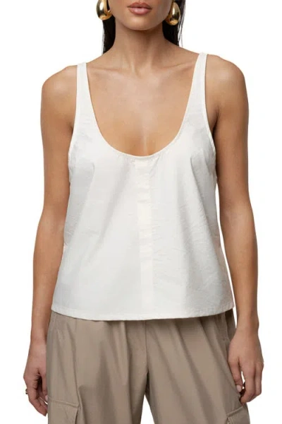 Jluxlabel Active Scoop Neck Top In White