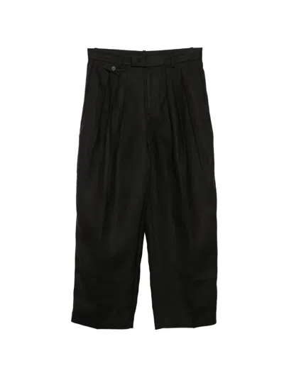 Jnby Pleated Cropped Trousers In Black