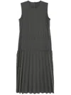 Jnby Pleated Dress In Grey