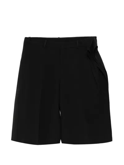 Jnby Pleated Shorts In Black