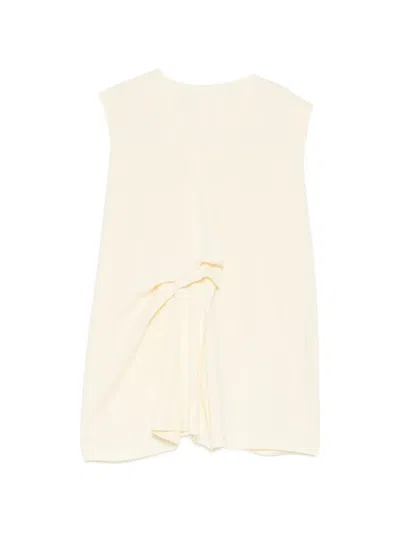 Jnby Pleated V-neck Vest In Neutral