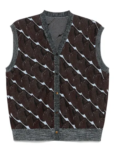 Jnby Printed Knitted Vest In Brown
