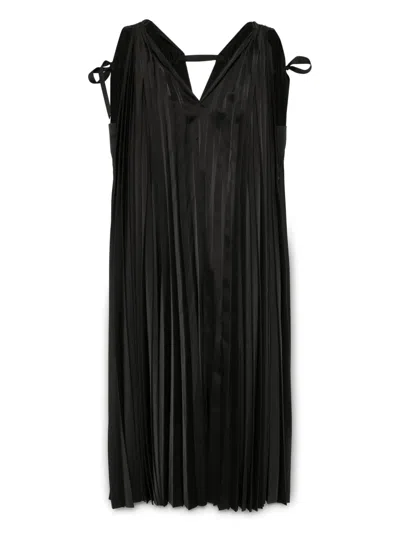 Jnby Sleeveless Dress In Black