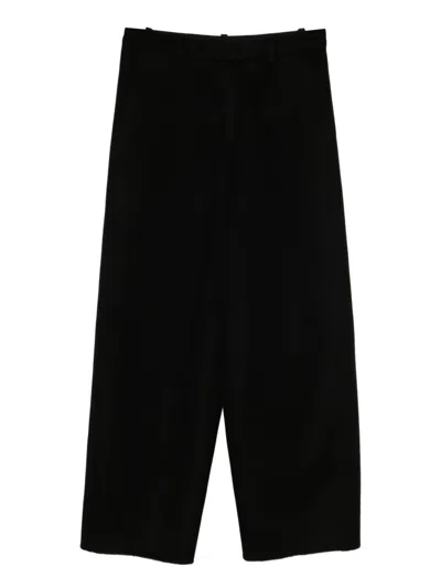 Jnby Tapered Trousers In Black
