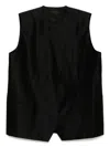 Jnby V-neck Waistcoat In Black